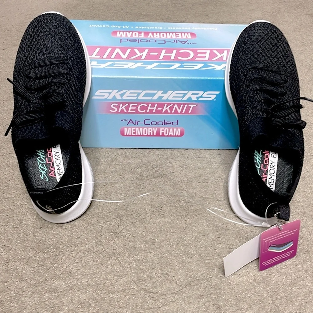 NEW! Skechers Women's Slipon Sneakers Skech-Knit Memory Foam Black - Picture 7 of 8